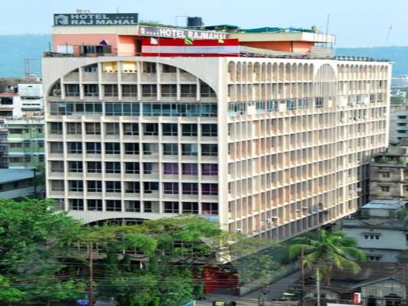 Hotel Rajmahal Guwahati Exterior photo